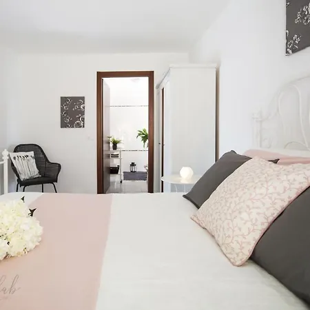 D Appartamento Marino